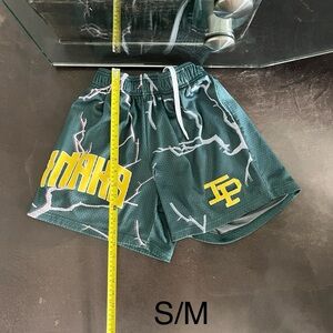 Double Mesh Graphic Shorts INAKA